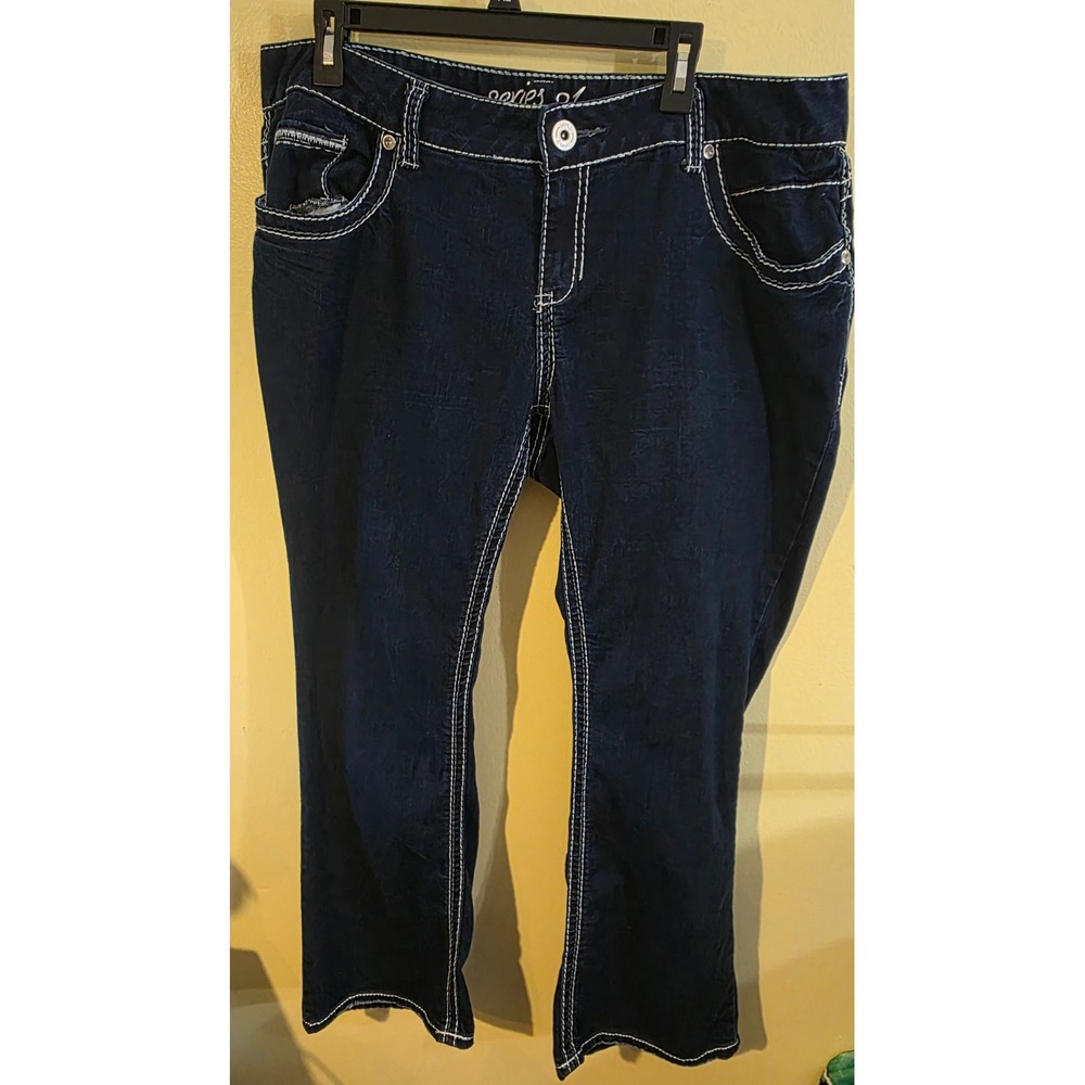 Series 31 Womens Dark Wash Bootcut Jeans Thick Stitch White Contrast Embroidery